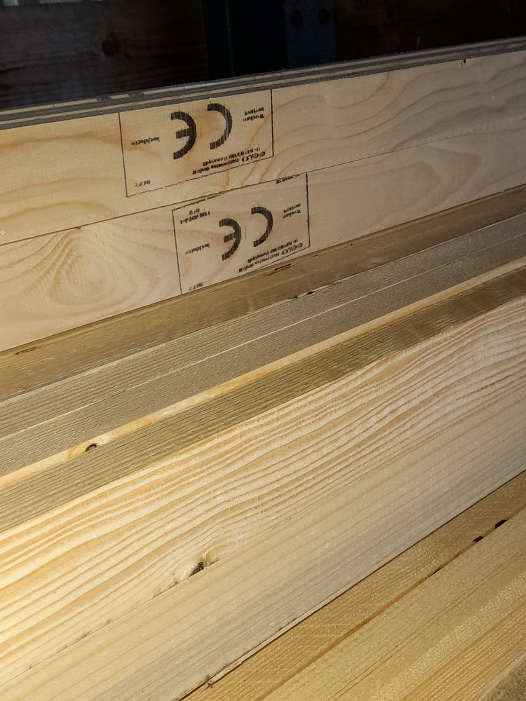 31x52mm Latten CE S10 särerau, trocken, roh