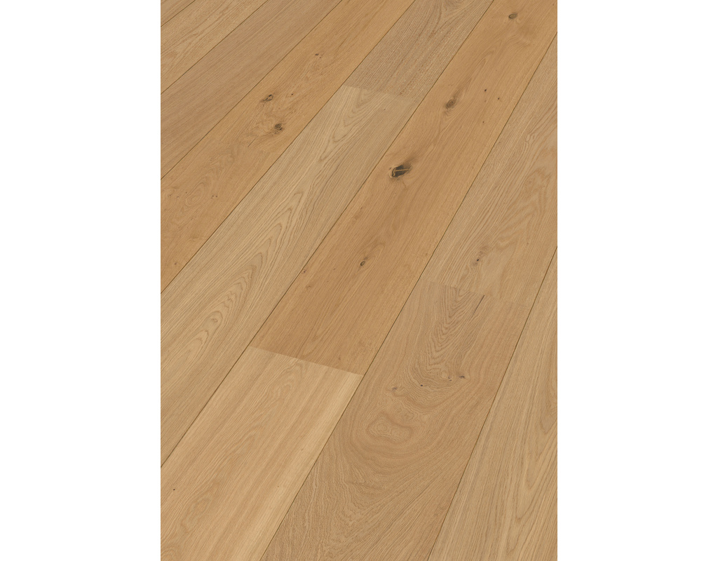 HD 400 8914 Eiche lebhaft gebürstet