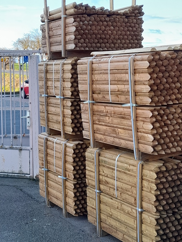 Zaunlatte 6cm breit gekegelt, KDI grün