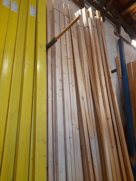 18x45mm Latten gehobelt